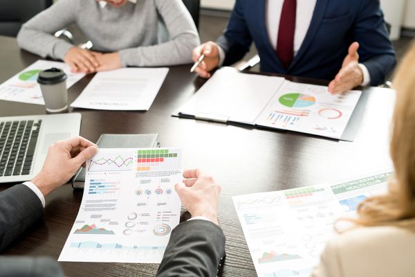 discussing-analytical-data-at-meeting-resize.jpg discussing-analytical-data-at-meeting-resize.jpg