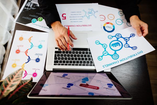 marketing-manager-making-marketing-distribution-ch-resize.jpg marketing-manager-making-marketing-distribution-ch-resize.jpg